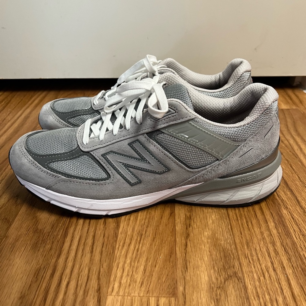 New Balance 990v5 (M)